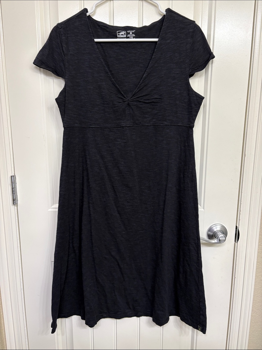 Horny Toad Toad&Co. Black Short-Sleeve V-Neck Summer Cap Sleeve‎ Midi Dress